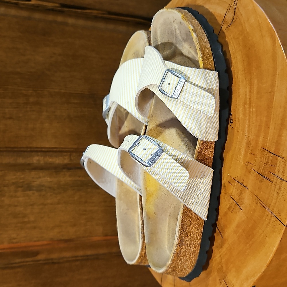 Birki's By Birkenstock Yellow & White Striped Silver Buckle Size 7.5 / 38 - Picture 2 of 15